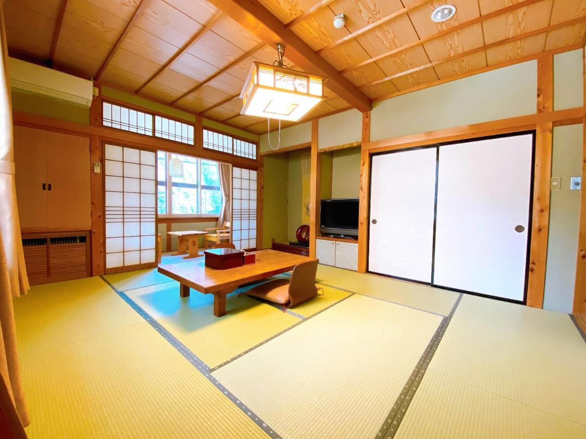 Hakuunsou Hotel Takayama  Exterior photo