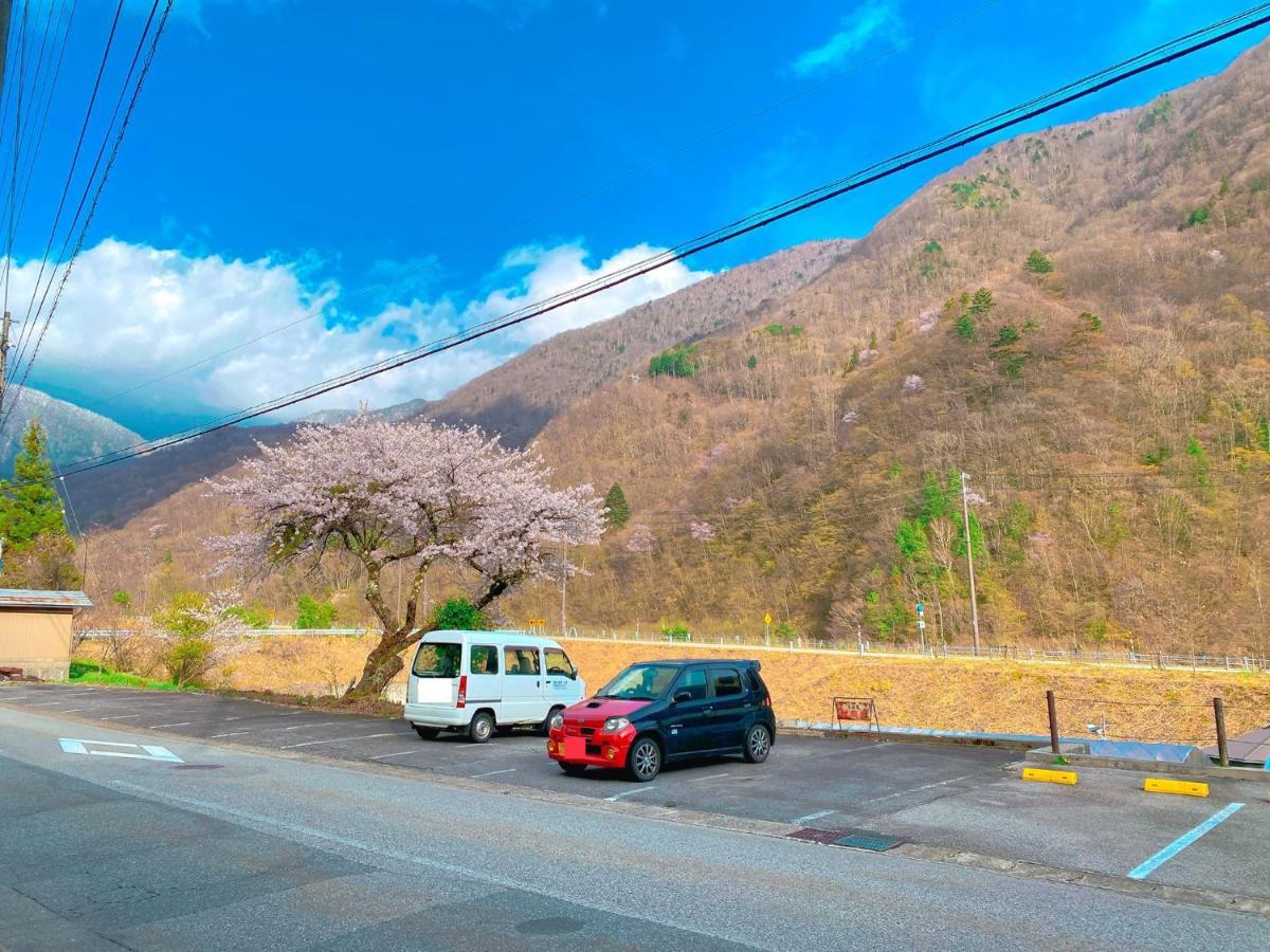 Hakuunsou Hotel Takayama  Exterior photo